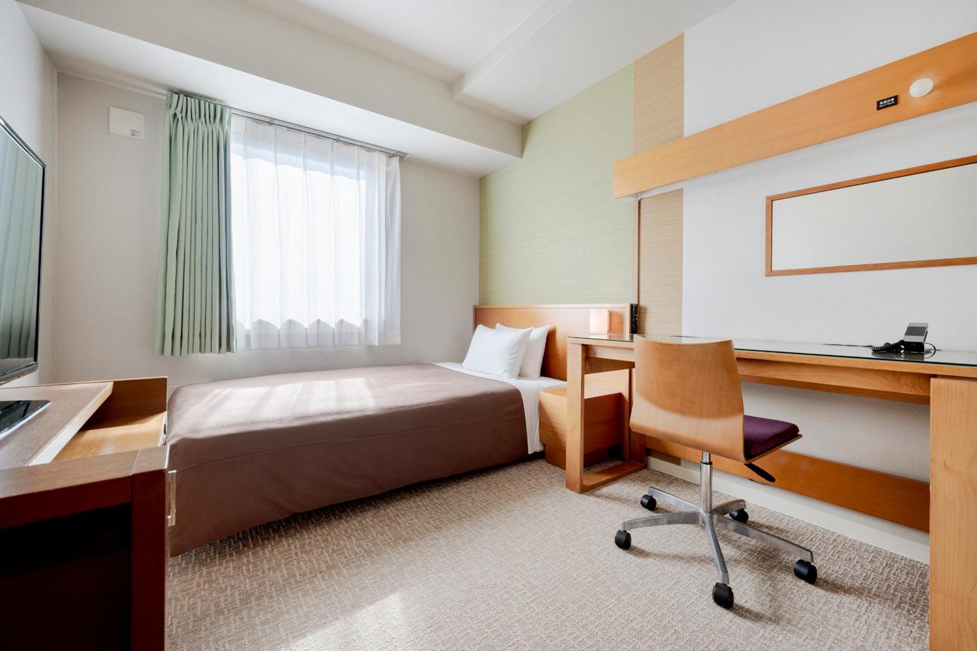 Candeo Hotels Ueno Park Tokyo Exterior photo